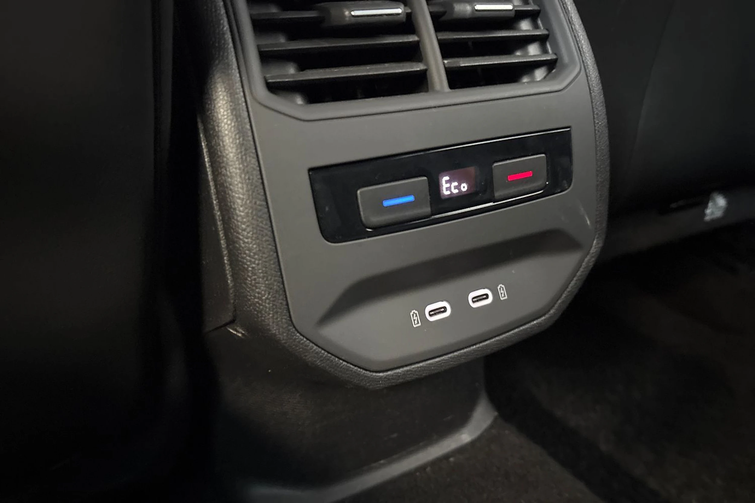 harmaa CUPRA Leon 2021 kuva 30.