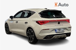 valkoinen CUPRA Leon 2021 kuva 2.