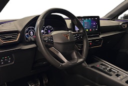 valkoinen CUPRA Leon 2021 kuva 3.