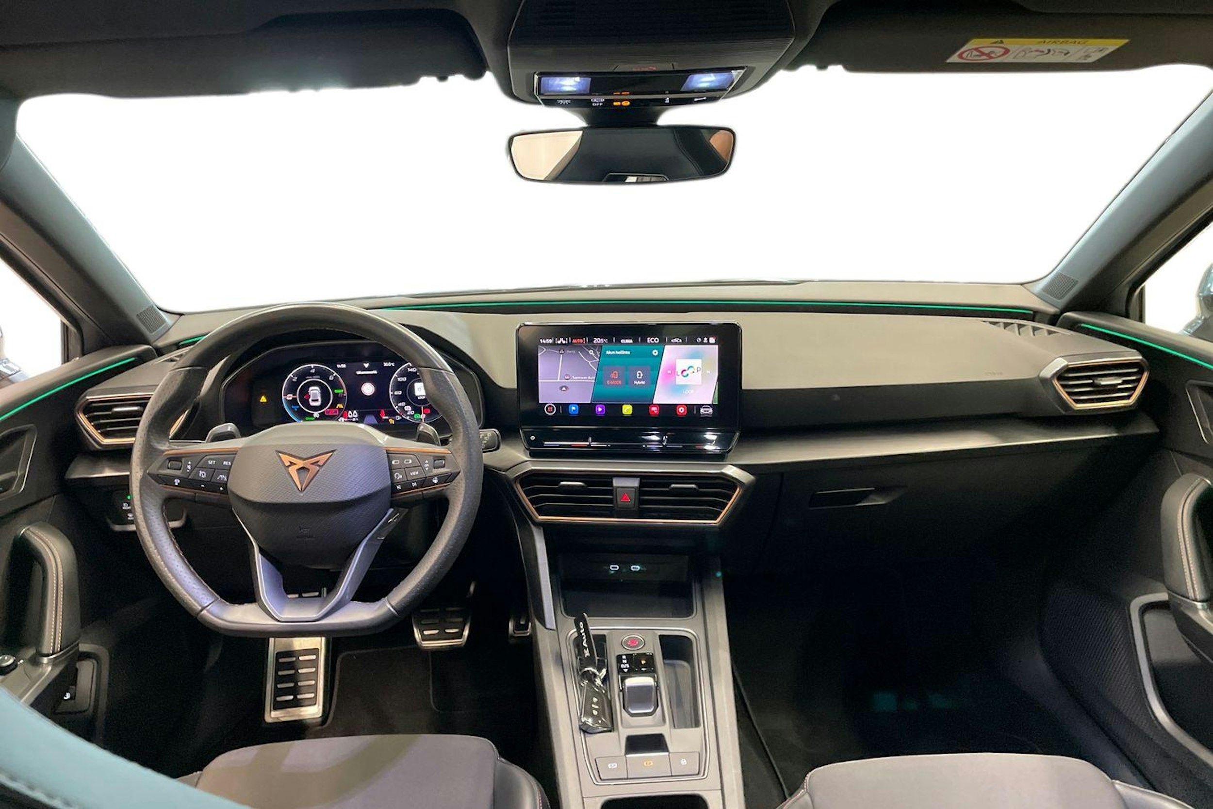 Harmaa CUPRA Leon 2021 kuva 9.
