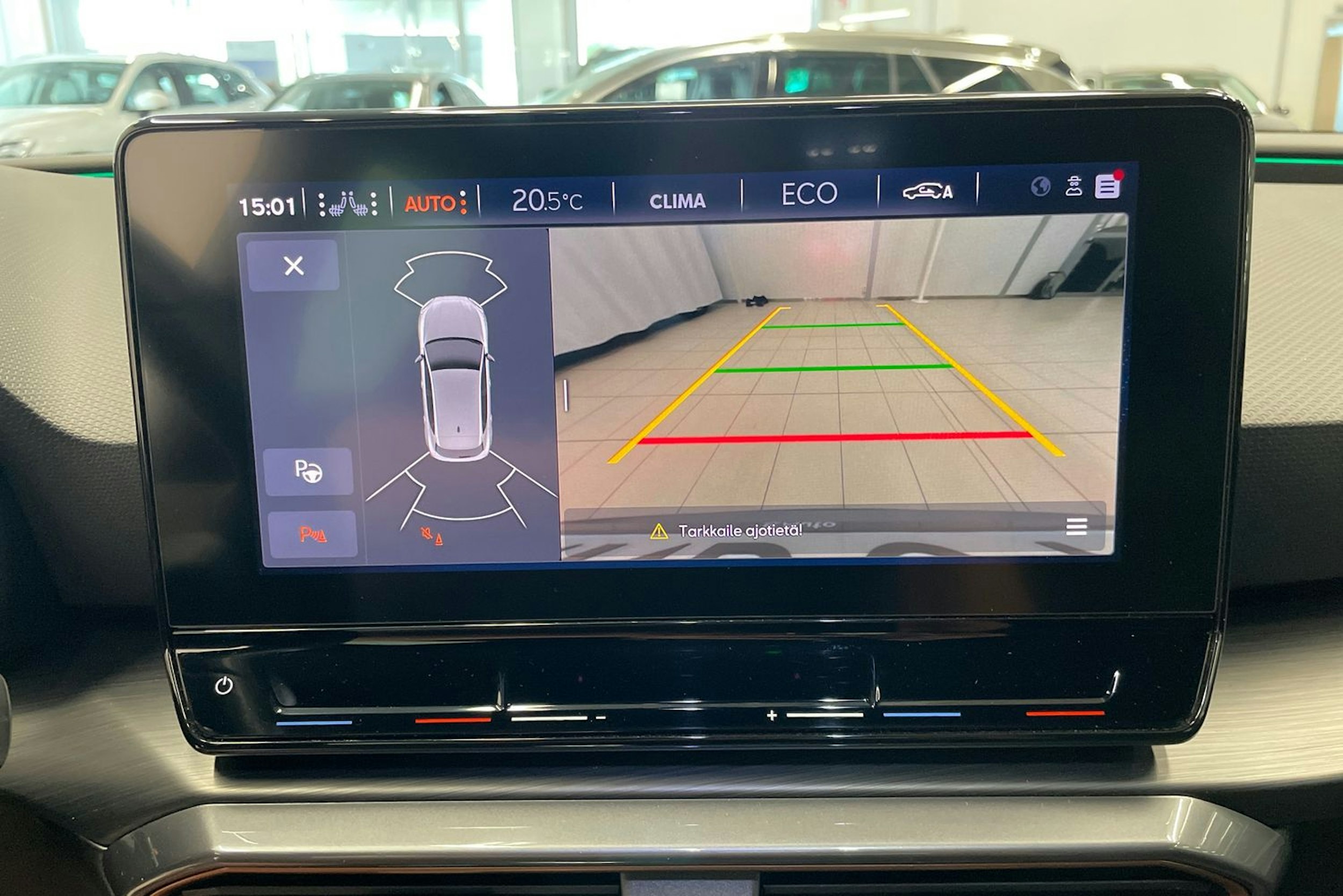 Harmaa CUPRA Leon 2021 kuva 18.