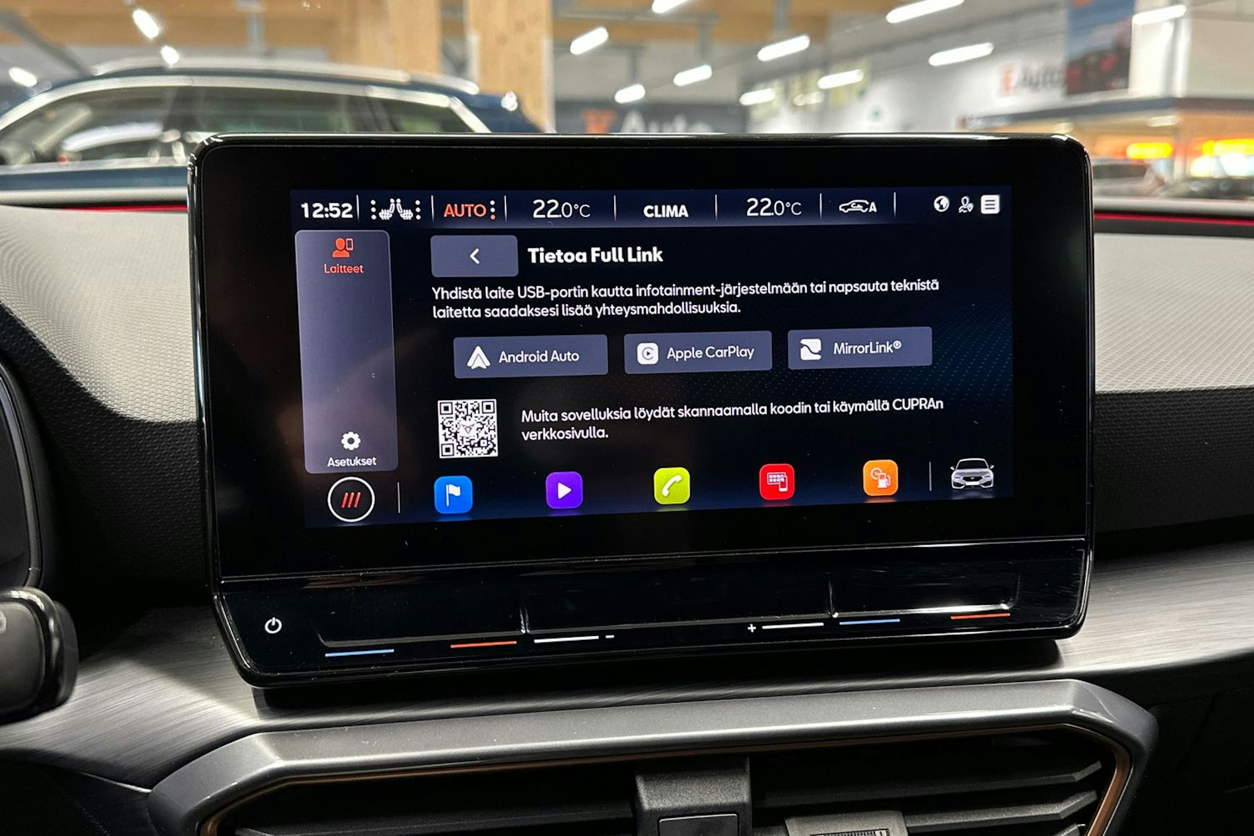 harmaa CUPRA Leon 2021 kuva 20.