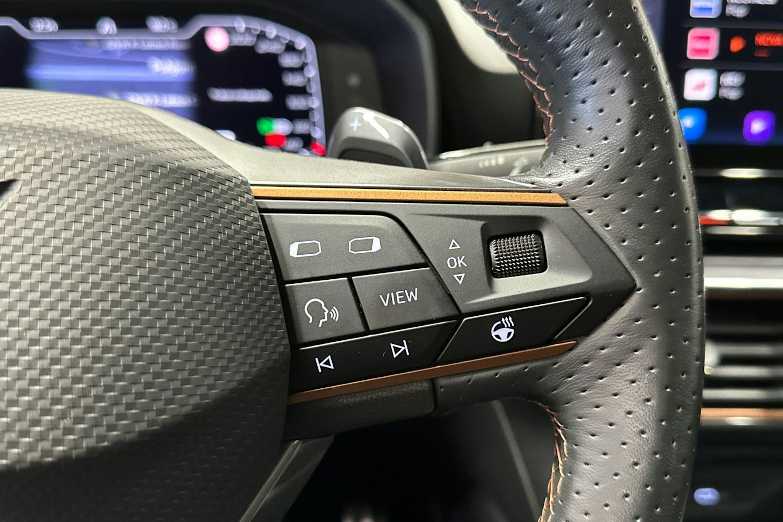 harmaa CUPRA Leon 2021 kuva 26.