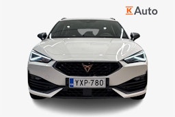 valkoinen CUPRA Leon 2021 kuva 5.