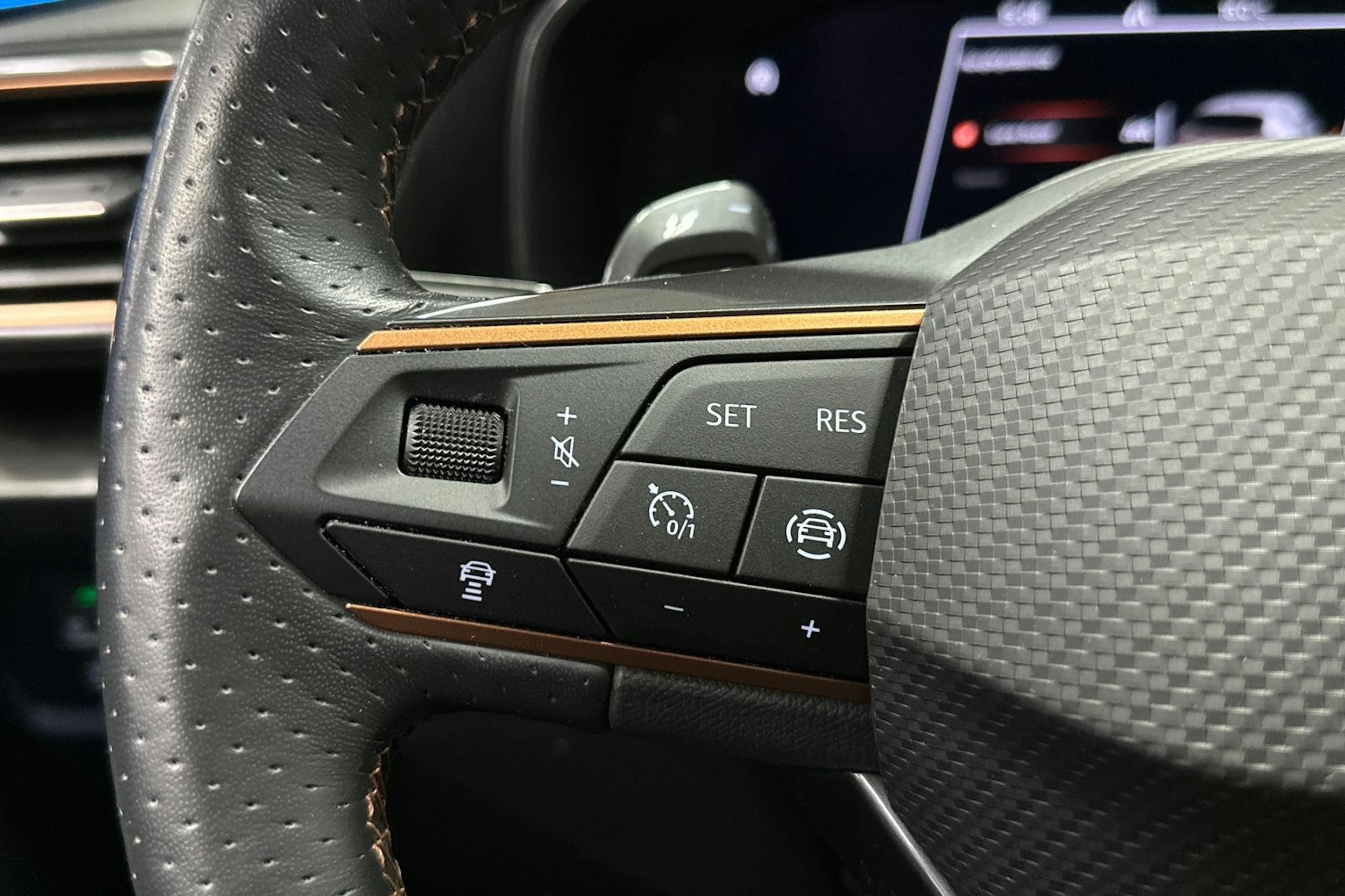 met. harmaa CUPRA Leon 2022 kuva 24.