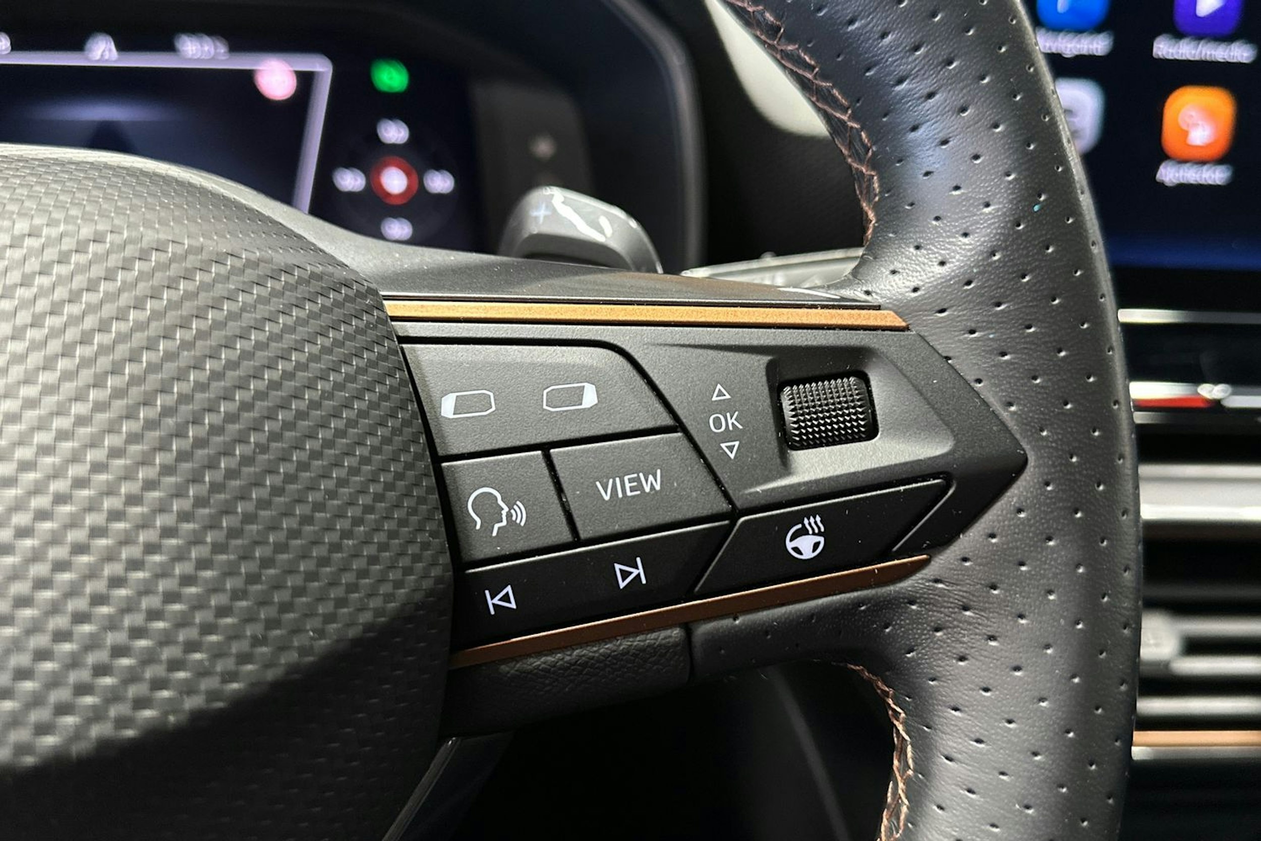 met. harmaa CUPRA Leon 2022 kuva 25.