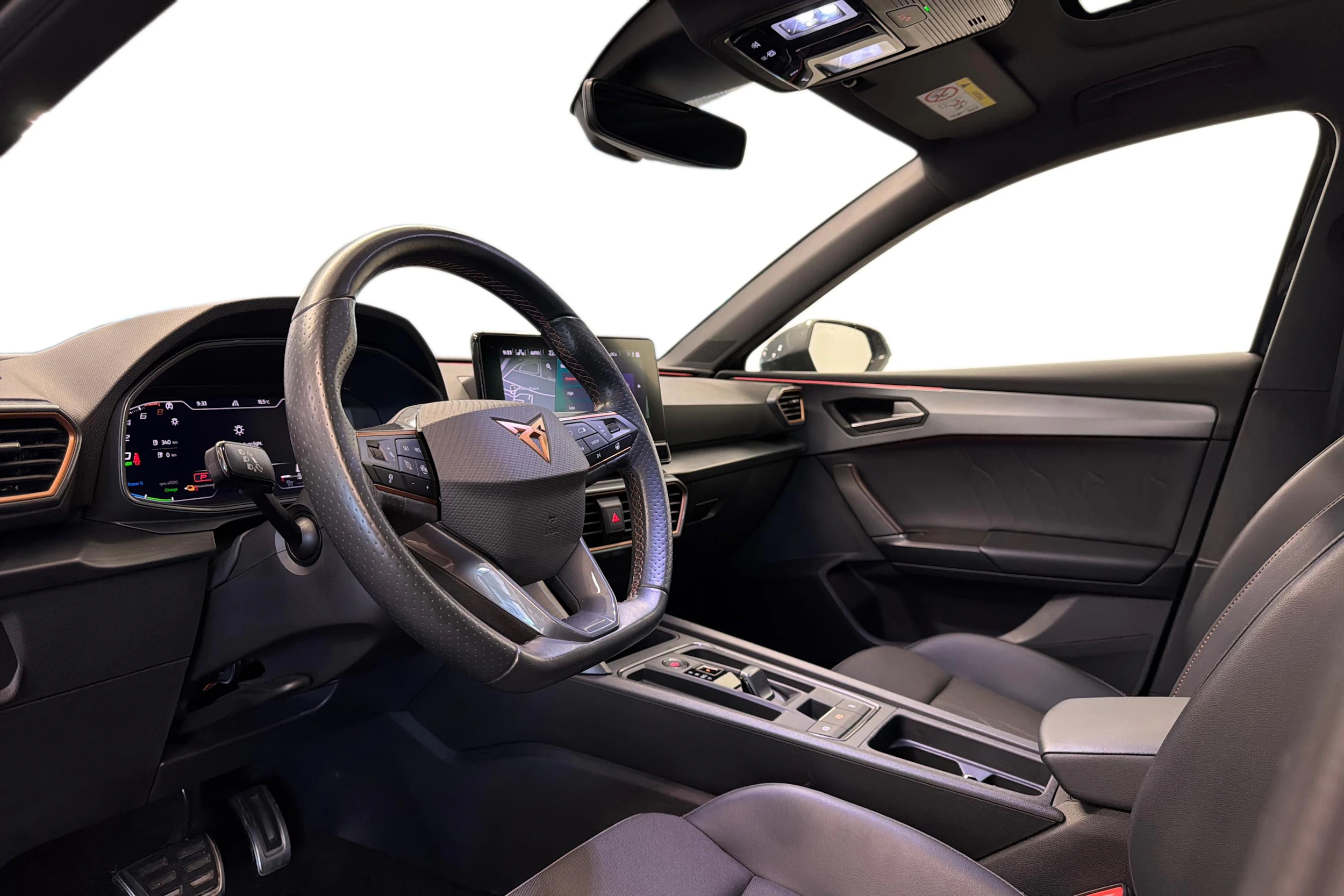 sininen CUPRA Leon 2022 kuva 6.