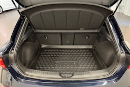 sininen CUPRA Leon 2022 kuva 11.