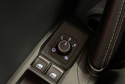 sininen CUPRA Leon 2022 kuva 20.