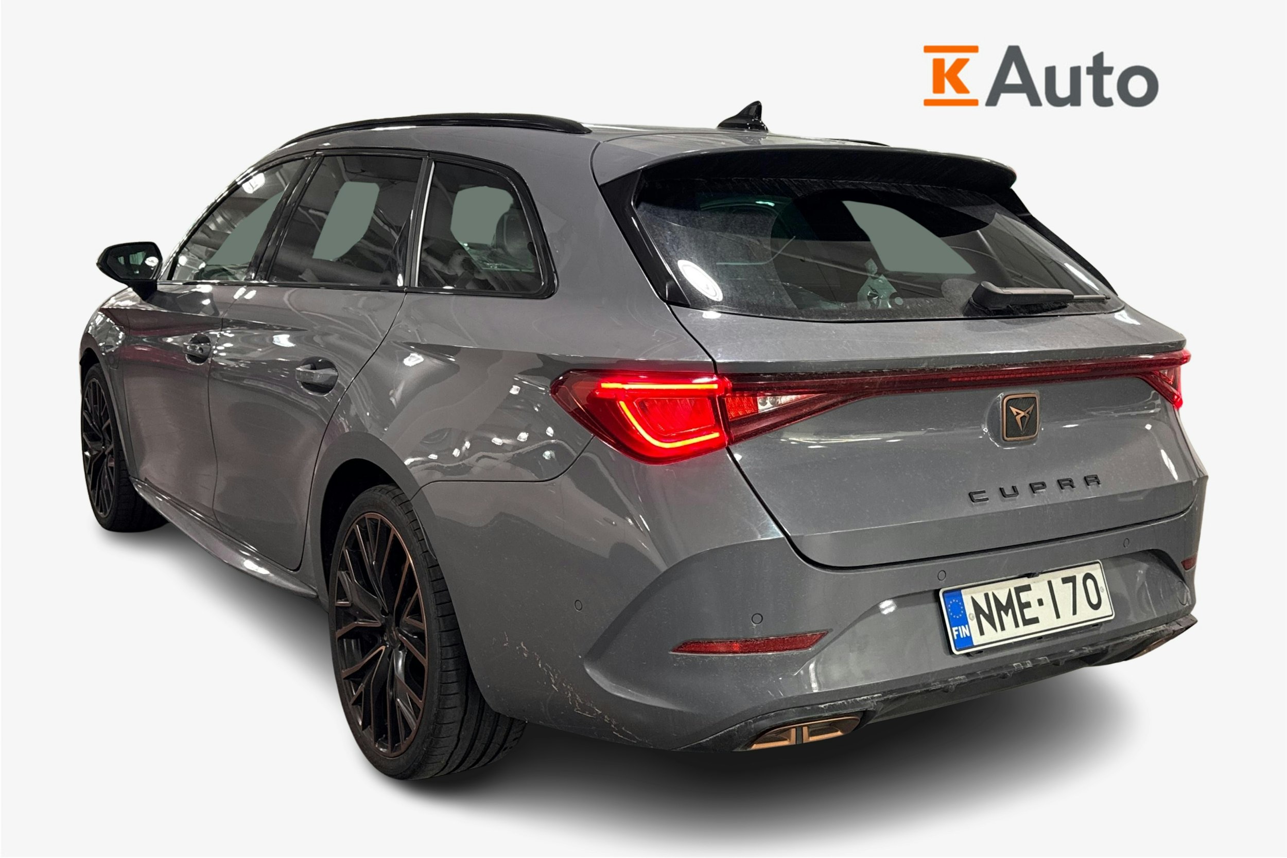 Harmaa CUPRA Leon 2022 kuva 2.