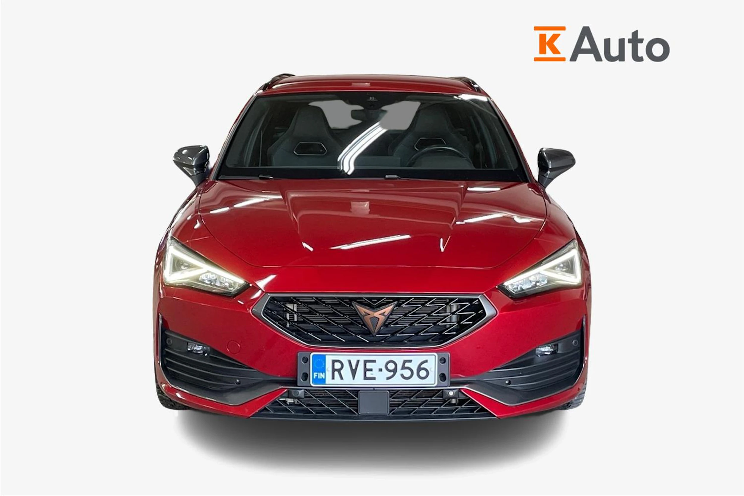 Punainen CUPRA Leon 2023 kuva 4.