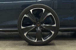 harmaa CUPRA Leon 2023 kuva 13.