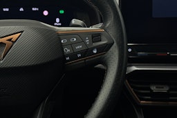 harmaa CUPRA Leon 2023 kuva 21.