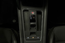 harmaa CUPRA Leon 2023 kuva 26.