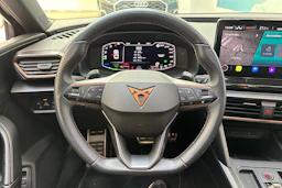 musta CUPRA Leon Sportstourer 2024 kuva 21.