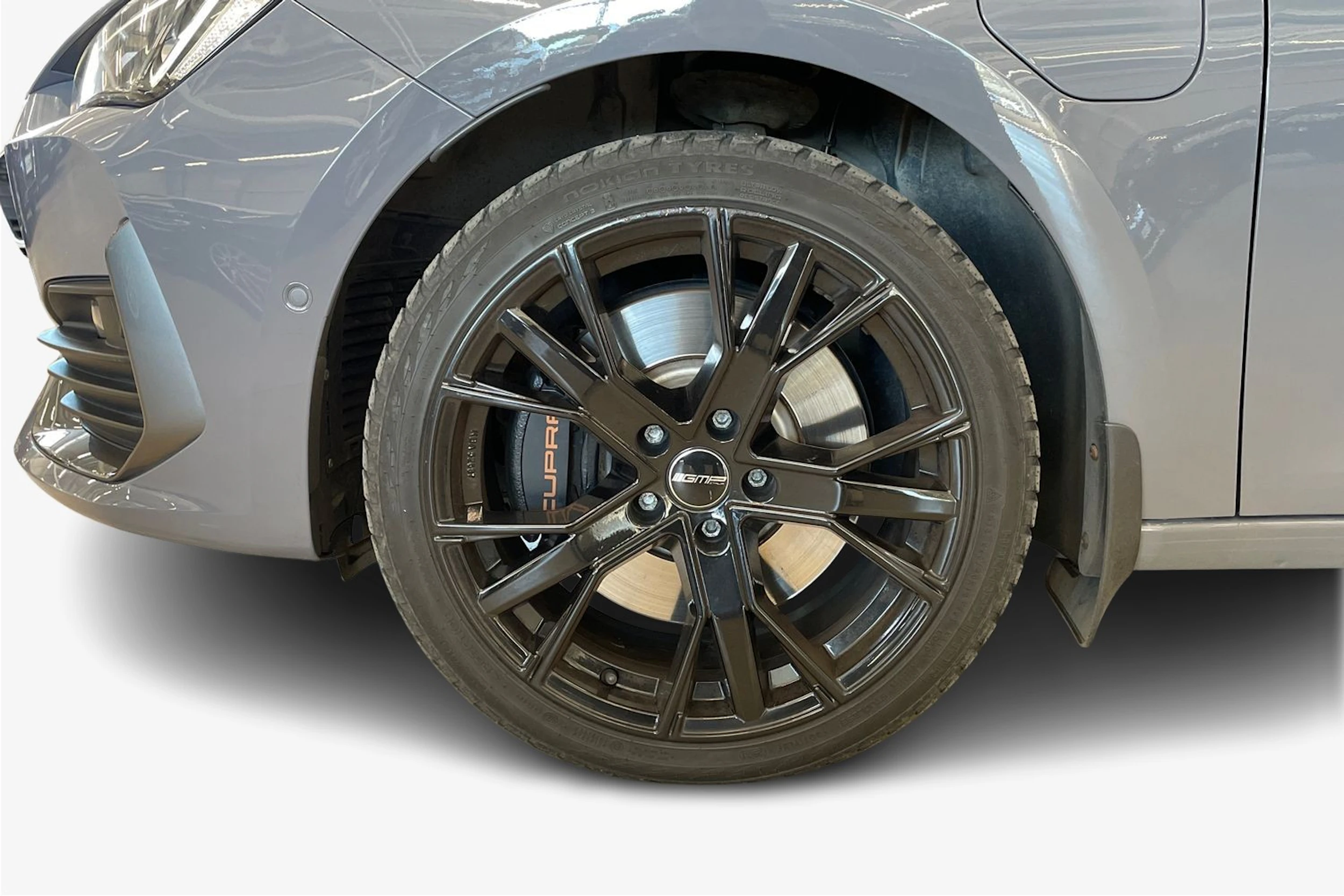 harmaa CUPRA Leon Sportstourer 2021 kuva 12.
