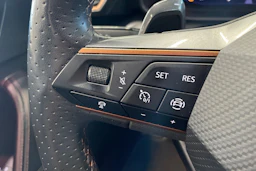 harmaa CUPRA Leon Sportstourer 2021 kuva 20.