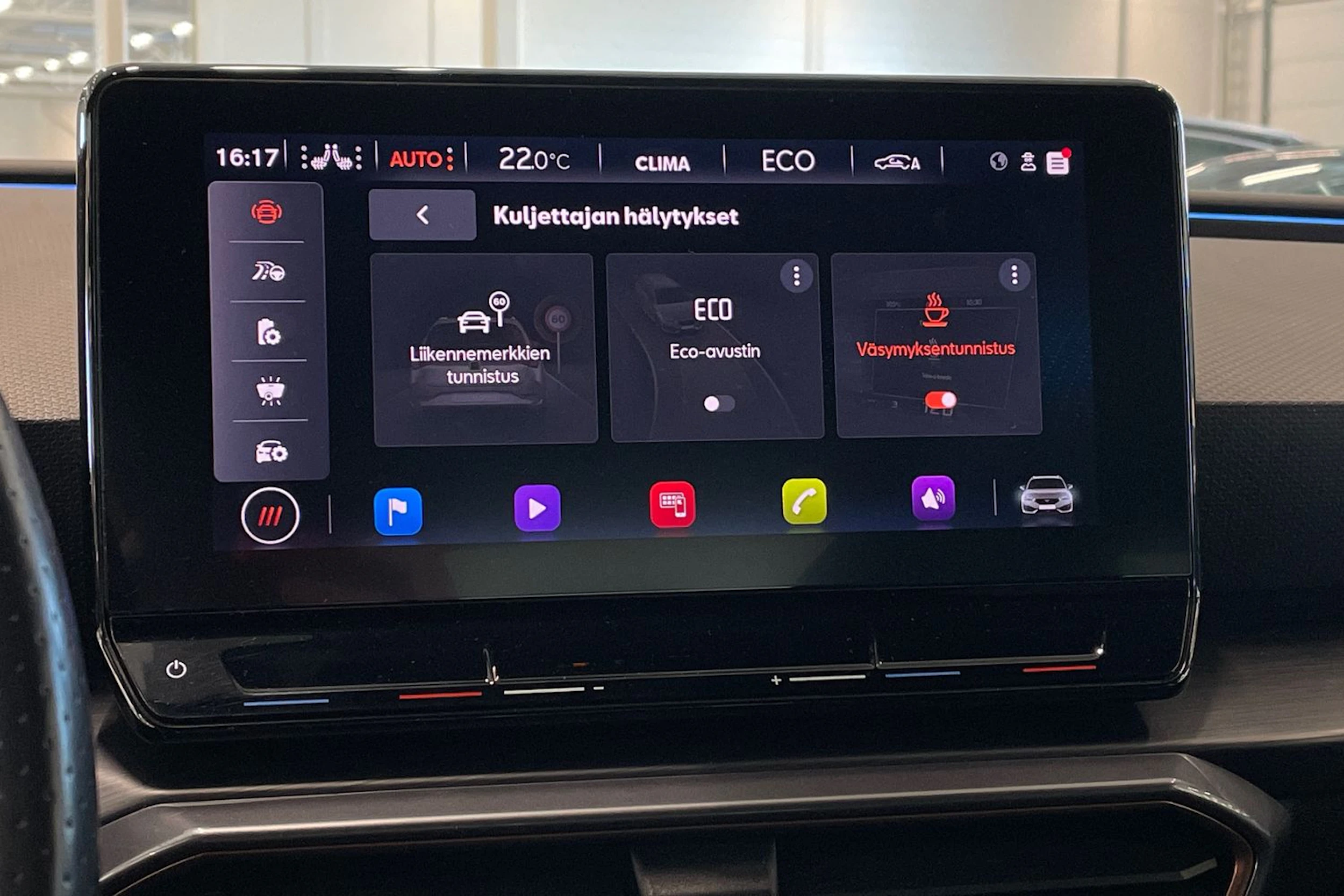 harmaa CUPRA Leon Sportstourer 2021 kuva 30.