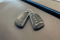 harmaa CUPRA Leon Sportstourer 2021 kuva 39.