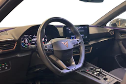 valkoinen CUPRA Leon Sportstourer 2021 kuva 3.