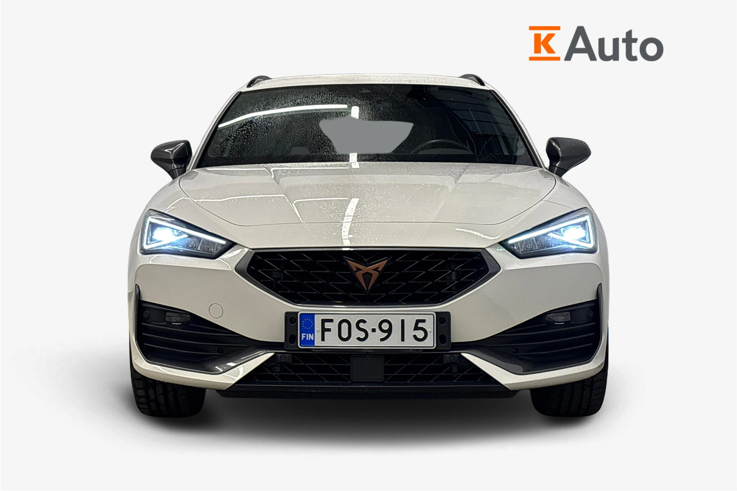 valkoinen CUPRA Leon Sportstourer 2021 kuva 4.