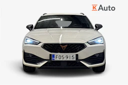 valkoinen CUPRA Leon Sportstourer 2021 kuva 4.