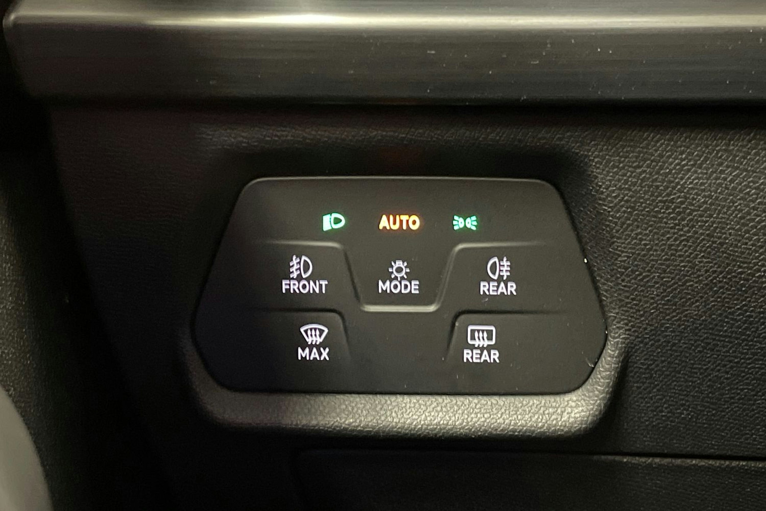 harmaa CUPRA Leon Sportstourer 2021 kuva 21.