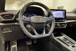 harmaa CUPRA Leon Sportstourer 2021 kuva 27.