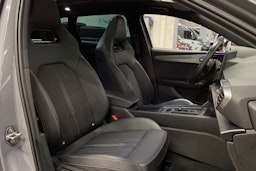 harmaa CUPRA Leon Sportstourer 2021 kuva 28.