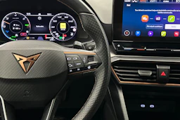 harmaa CUPRA Leon Sportstourer 2021 kuva 14.