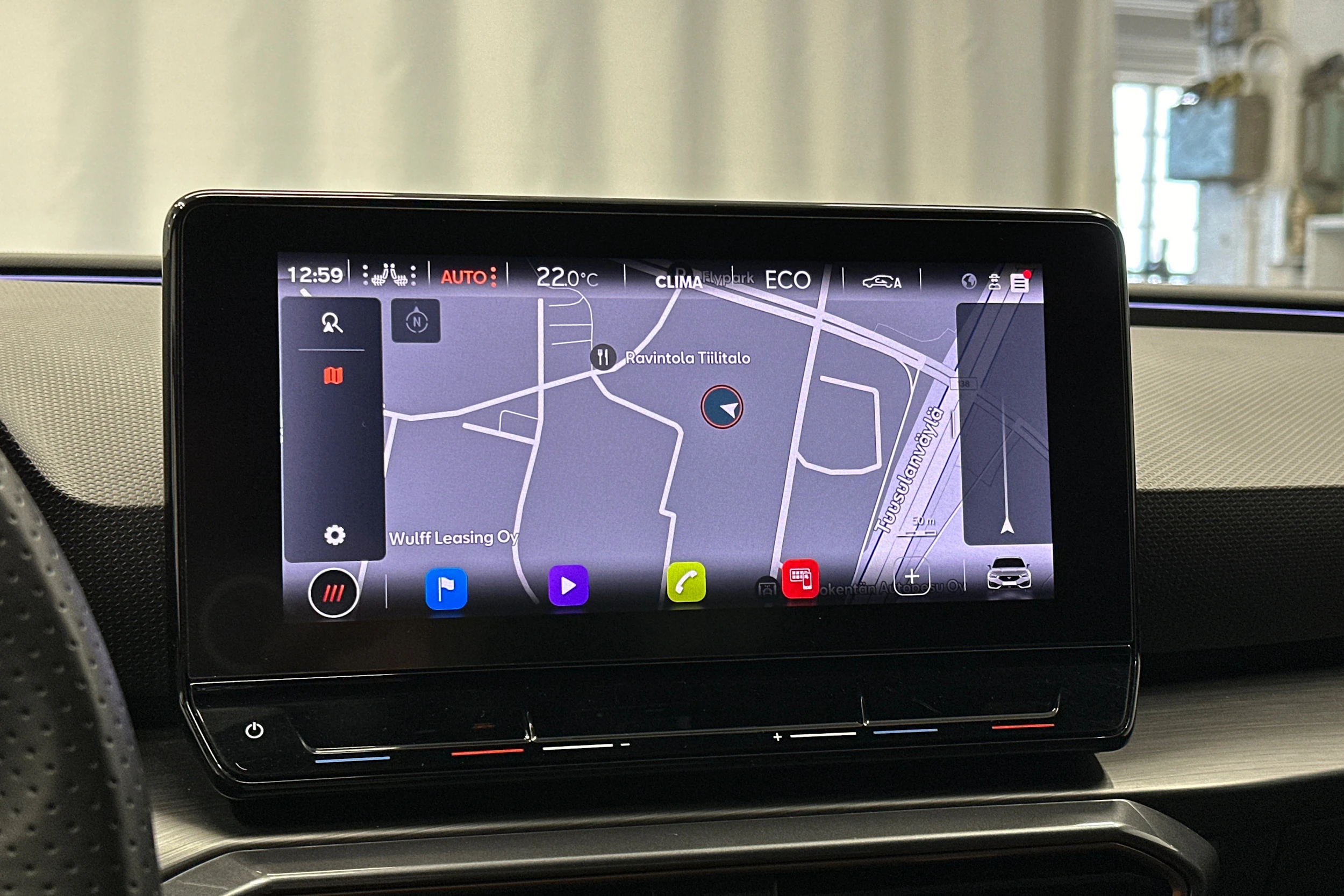 harmaa CUPRA Leon Sportstourer 2021 kuva 18.