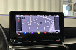 harmaa CUPRA Leon Sportstourer 2021 kuva 18.