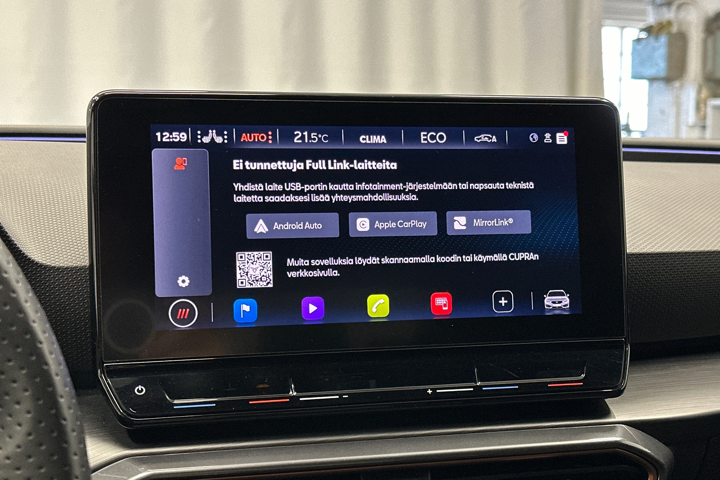 harmaa CUPRA Leon Sportstourer 2021 kuva 19.