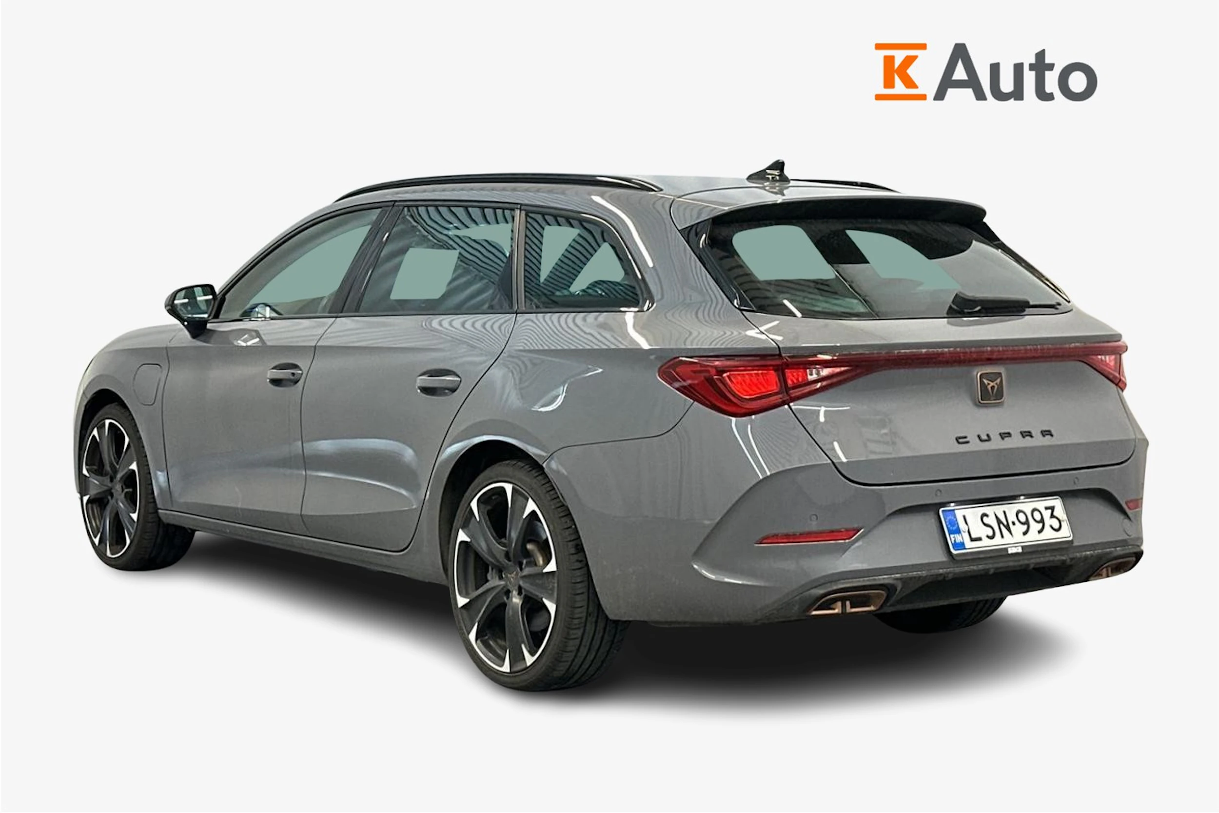 harmaa CUPRA Leon Sportstourer 2021 kuva 2.