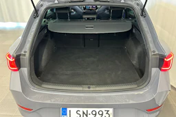 harmaa CUPRA Leon Sportstourer 2021 kuva 13.