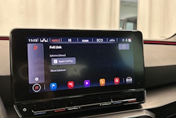 harmaa CUPRA Leon Sportstourer 2021 kuva 18.