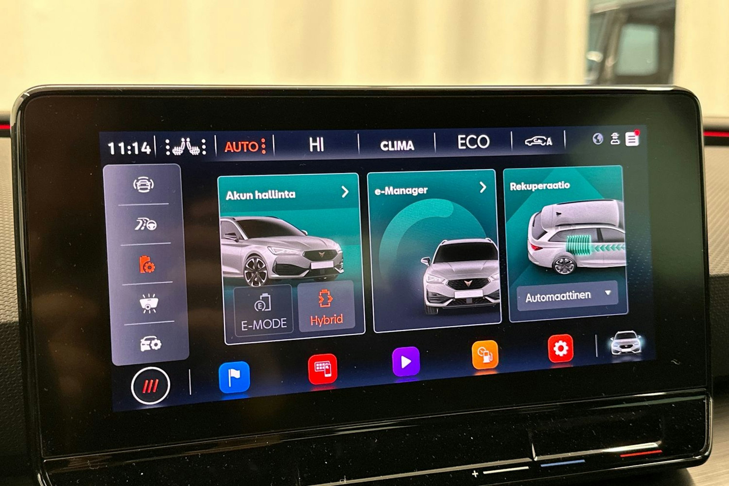 harmaa CUPRA Leon Sportstourer 2021 kuva 21.