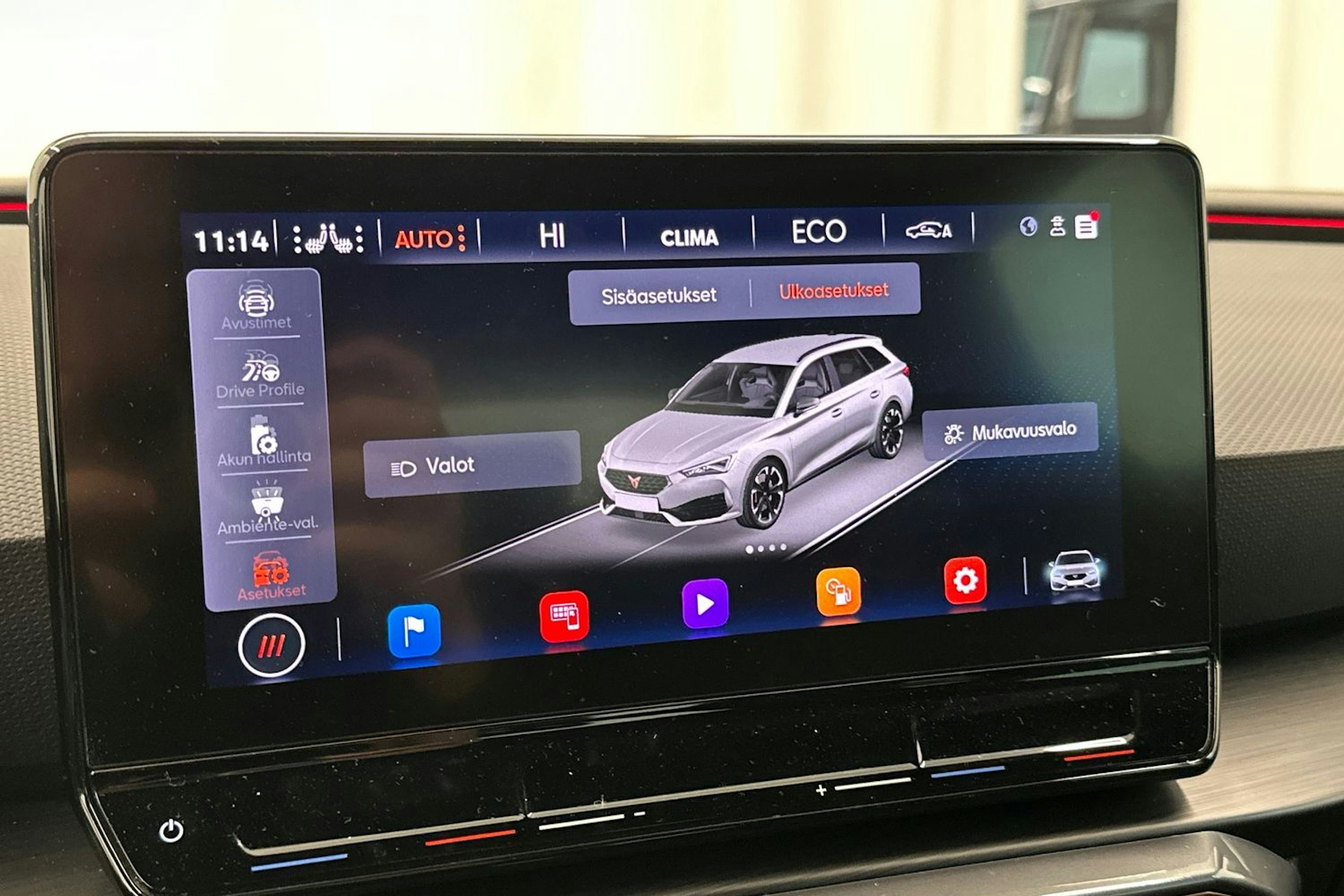 harmaa CUPRA Leon Sportstourer 2021 kuva 23.