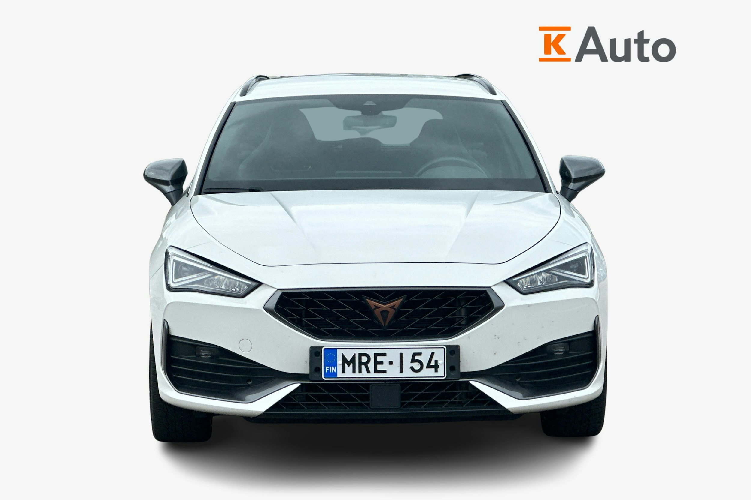 valkoinen CUPRA Leon Sportstourer 2021 kuva 4.