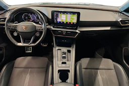 musta CUPRA Leon Sportstourer 2021 kuva 7.