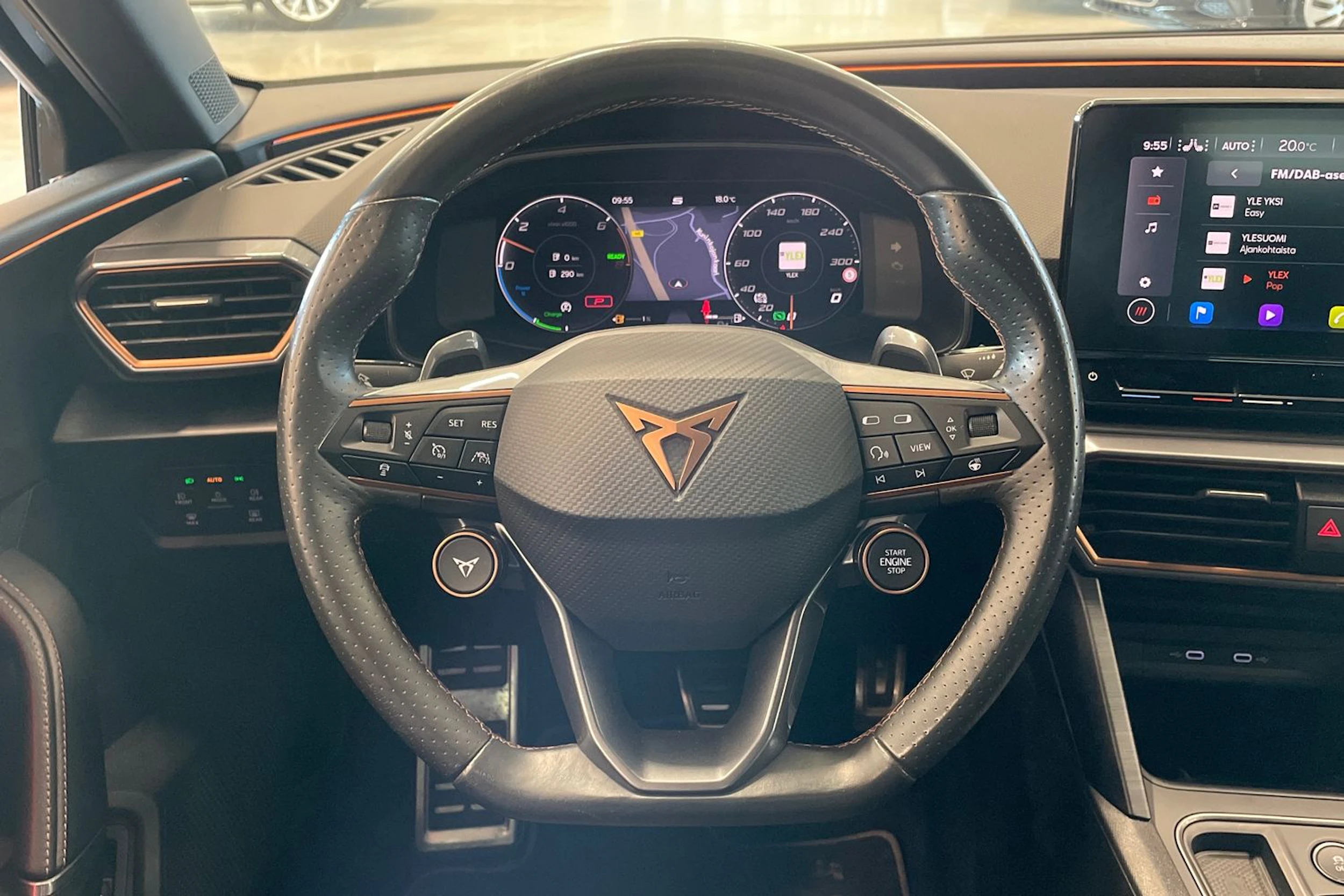 musta CUPRA Leon Sportstourer 2021 kuva 12.