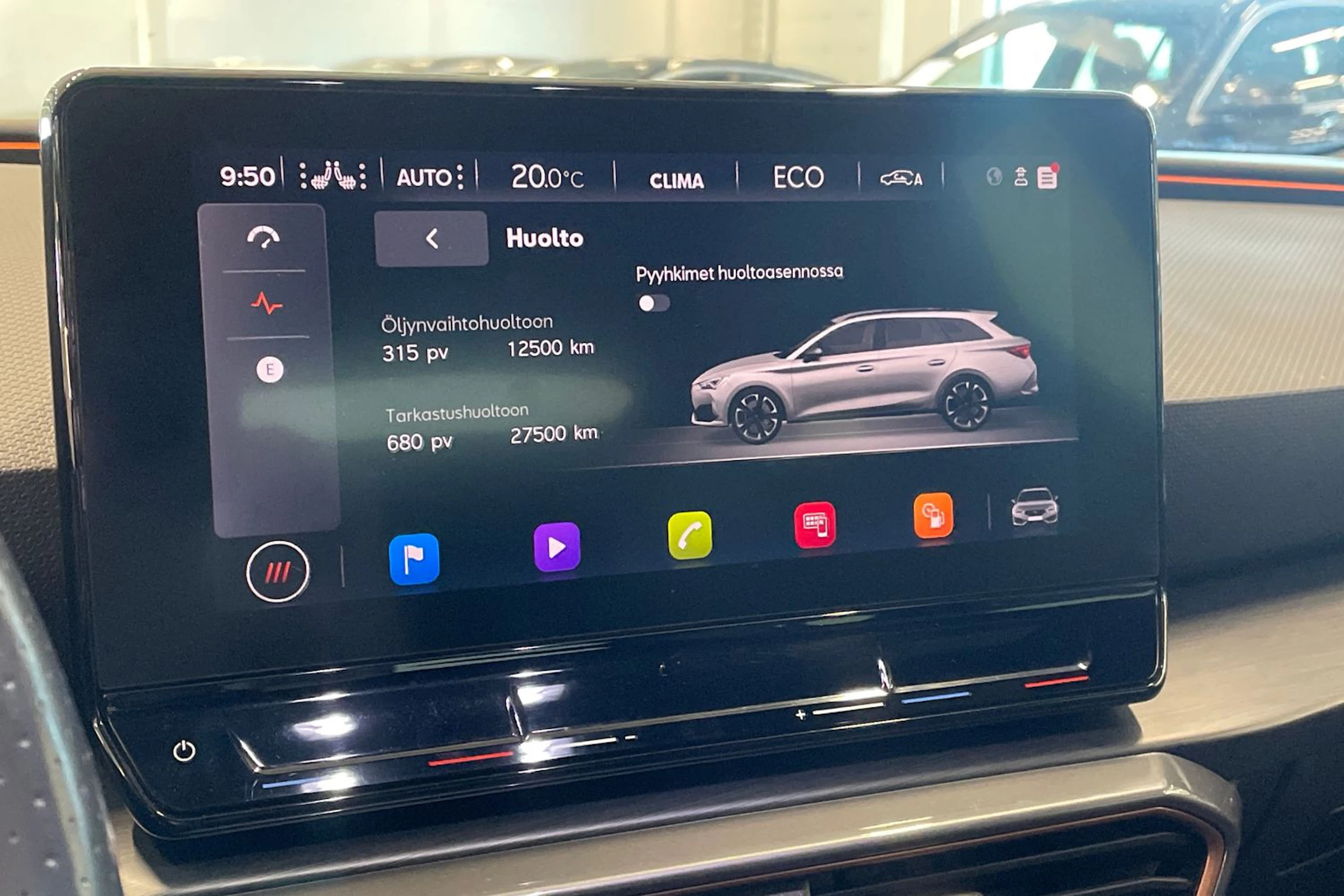 musta CUPRA Leon Sportstourer 2021 kuva 24.