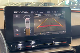 musta CUPRA Leon Sportstourer 2021 kuva 26.