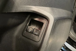 musta CUPRA Leon Sportstourer 2021 kuva 31.