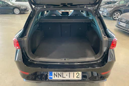 musta CUPRA Leon Sportstourer 2021 kuva 32.