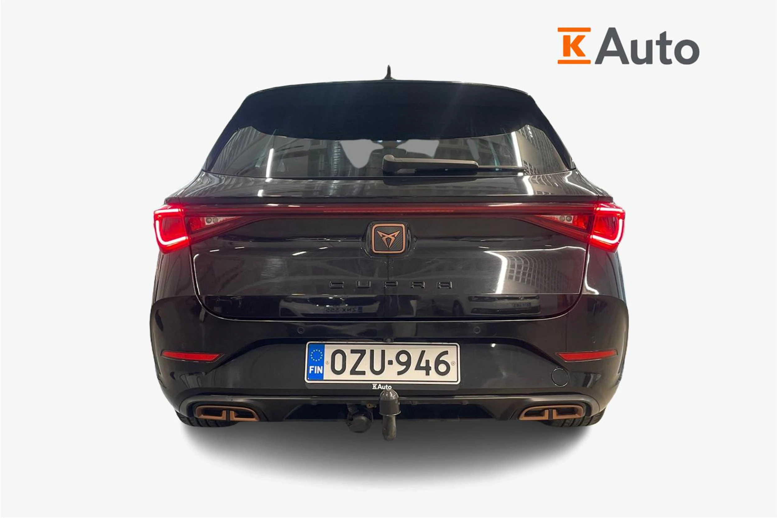 musta CUPRA Leon Sportstourer 2021 kuva 4.