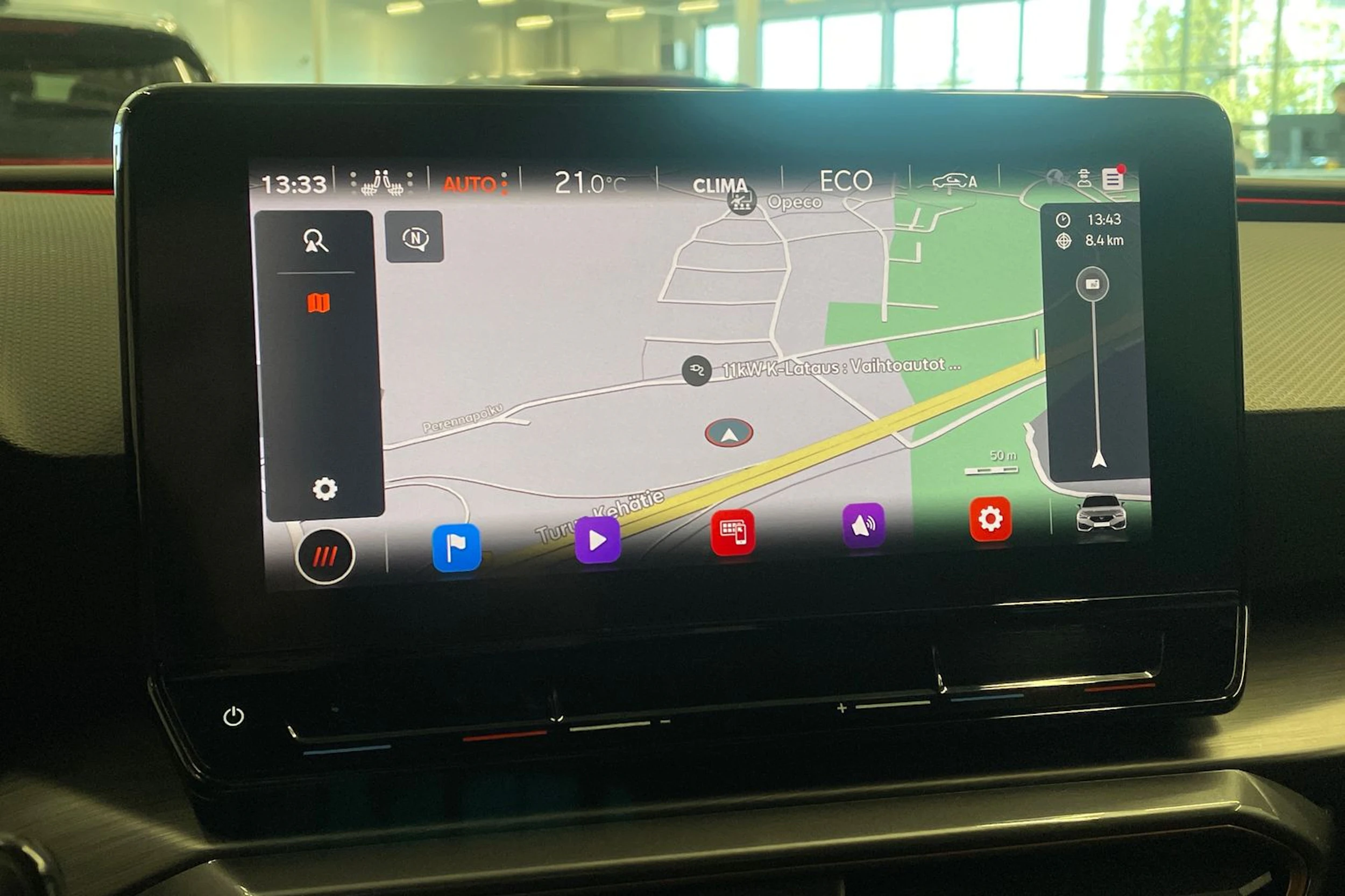 musta CUPRA Leon Sportstourer 2021 kuva 21.