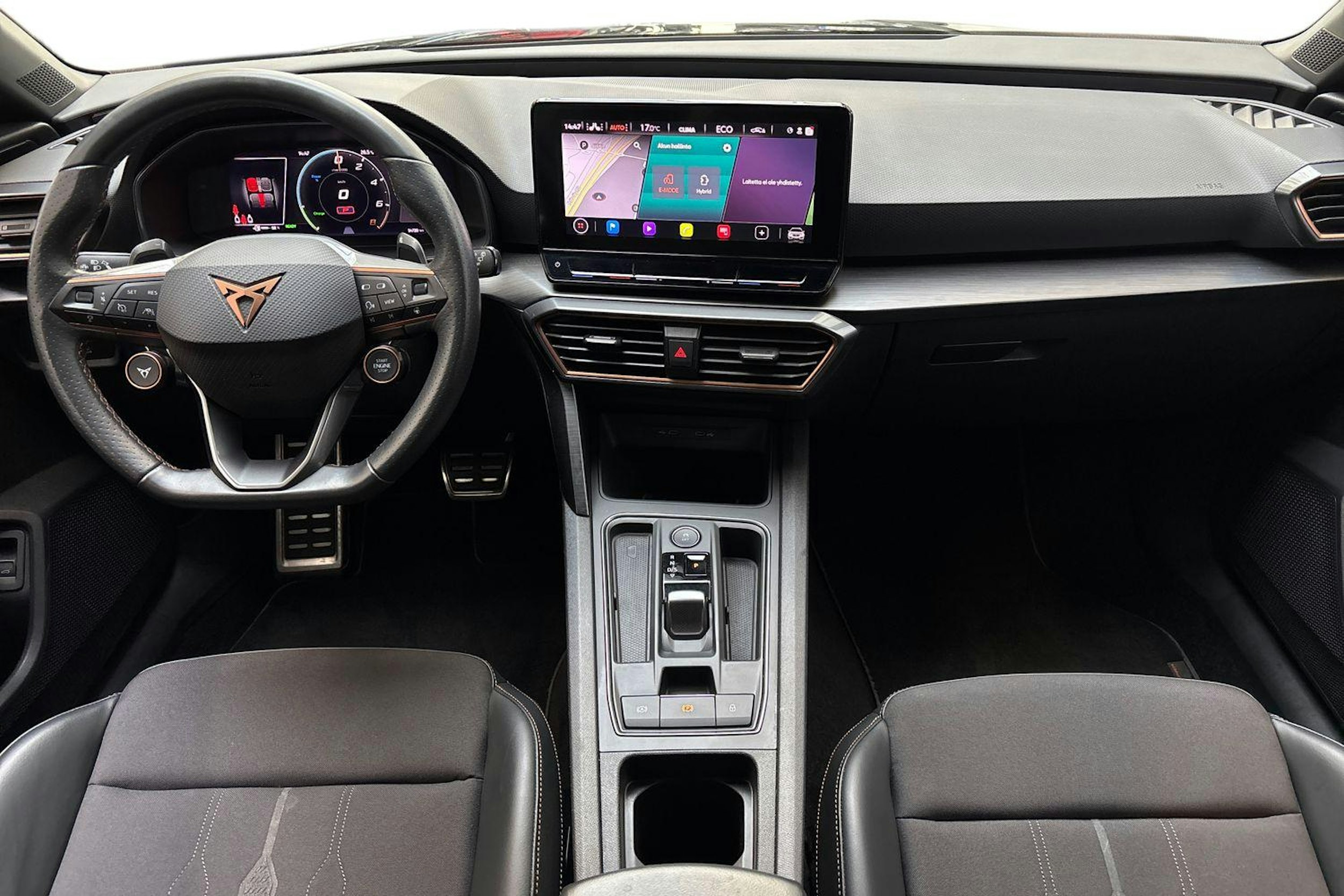 musta CUPRA Leon Sportstourer 2021 kuva 7.