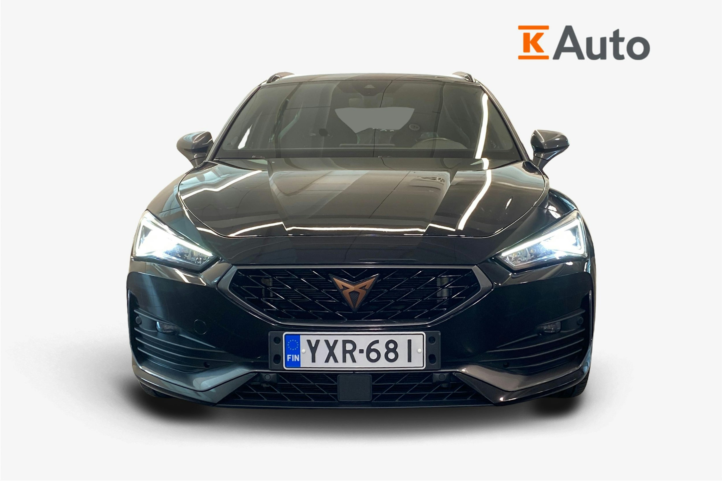 musta CUPRA Leon Sportstourer 2021 kuva 5.