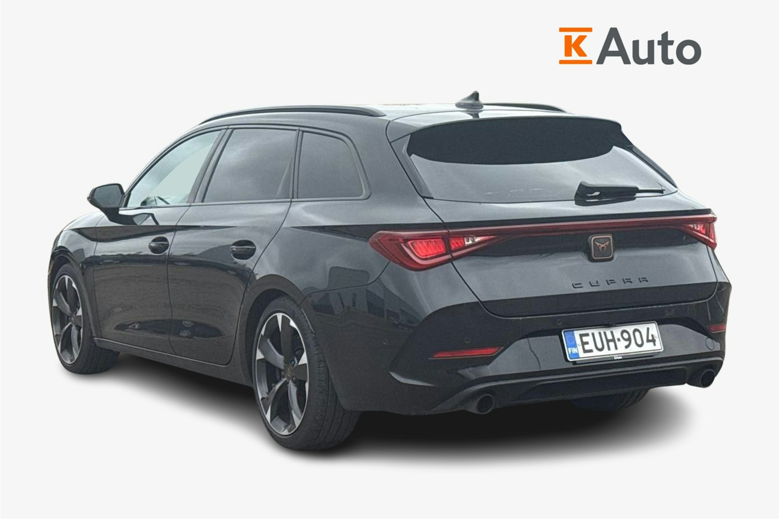 musta CUPRA Leon Sportstourer 2022 kuva 2.